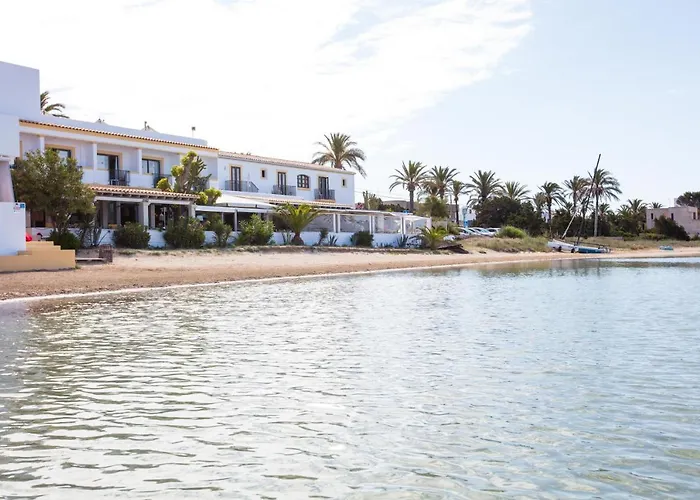 Hostal La Savina